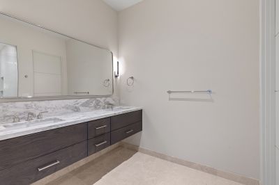 Flats E201 21