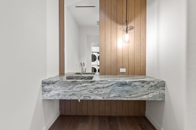 Flats E201 26