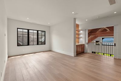 Flats E201 27