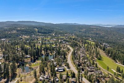 Aerial Cottage5 5