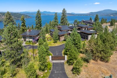 Aerial Estate53 3