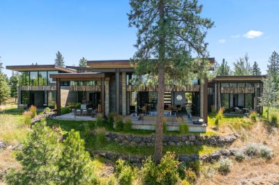 Aerial Estate53 7