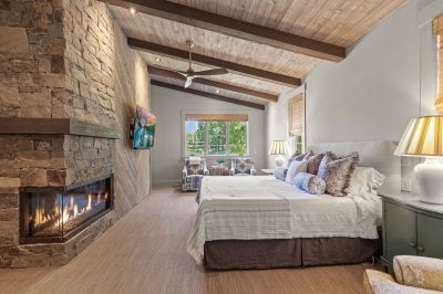 Cottage10 13