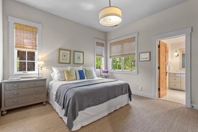 Cottage10 18