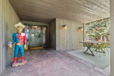 Cabin11 4
