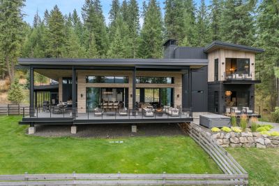 Aerial Estate61 5