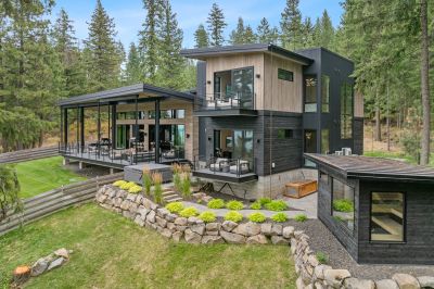 Aerial Estate61 7
