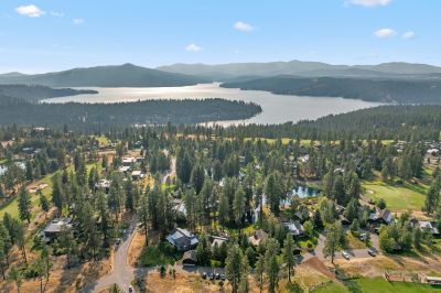 Aerial Cottage16 4