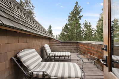 36 Back patio small
